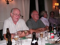 pict1374-re.jpg